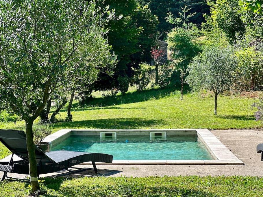 Charmant Logement Avec Piscine. Apartment วาลเลอโรก ภายนอก รูปภาพ